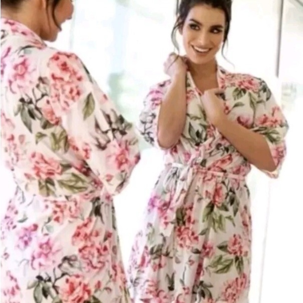 Show Me Your MuMu Pink Floral Robe